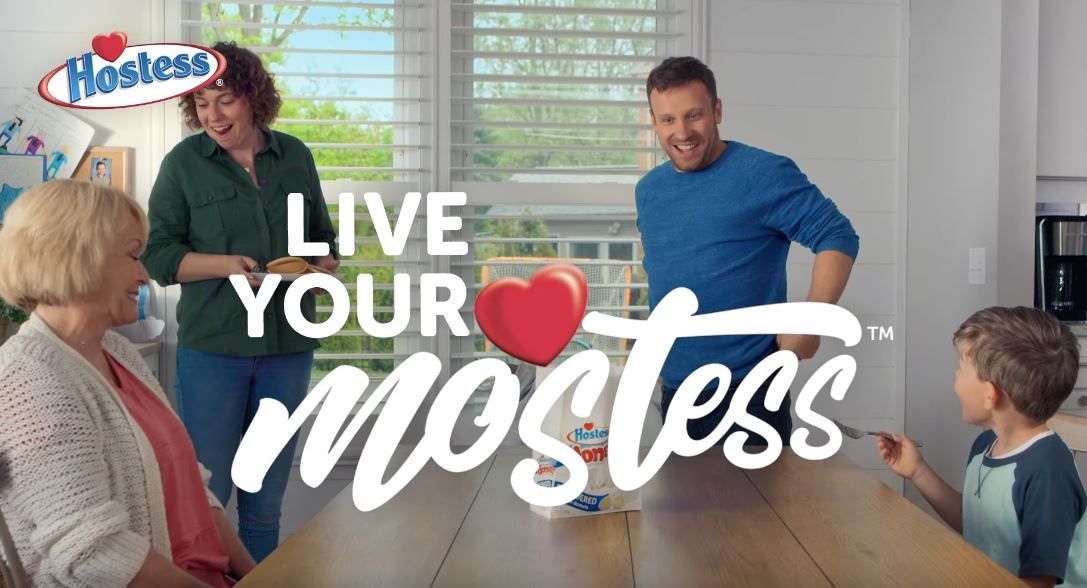 Hostess Live Your Mostess: Tablecloth (2021)